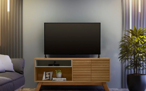 Rack de madeira maciça: sofisticação para sua sala de estar