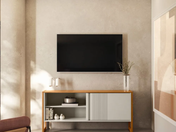 Rack ou painel para TV: qual combina mais com sua sala de estar?