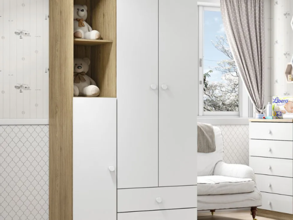 Guarda-roupa infantil 3 ou 4 portas: o que considerar na hora de organizar as roupinhas e brinquedos?