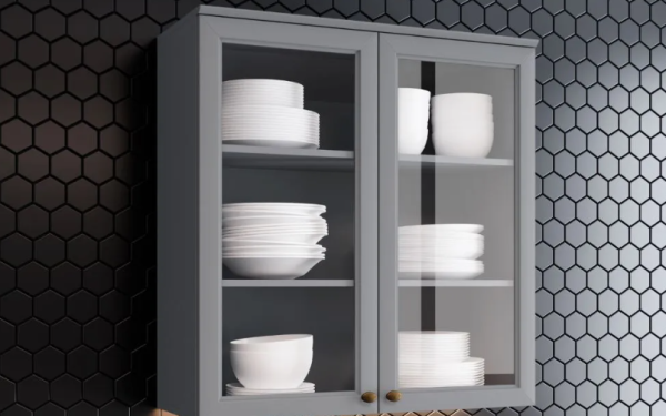 Como usar armário aéreo na cozinha para otimizar espaços pequenos?